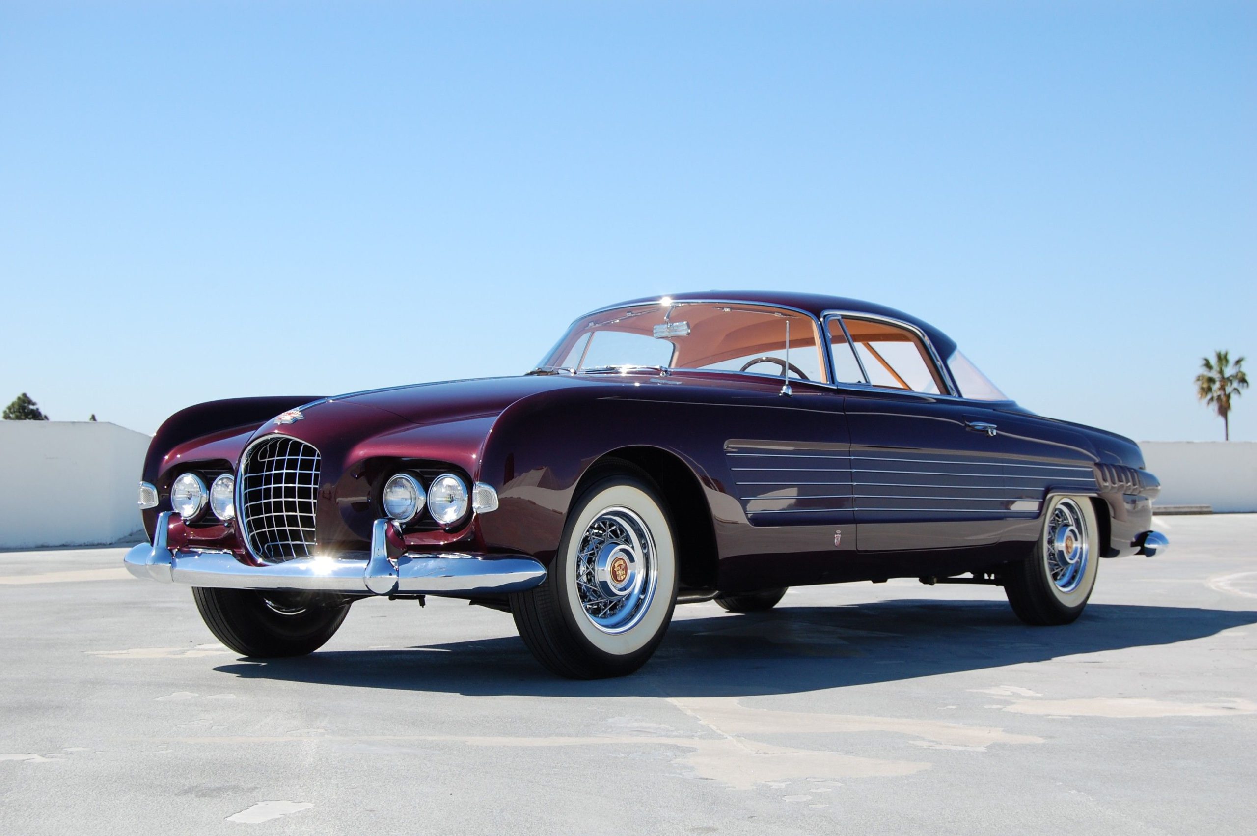 1 американская машина. Cadillac Ghia 1953. Кадиллак 1953 Coupe. Ghia Cadillac 1953 года. Кадиллак 62 купе 1953.